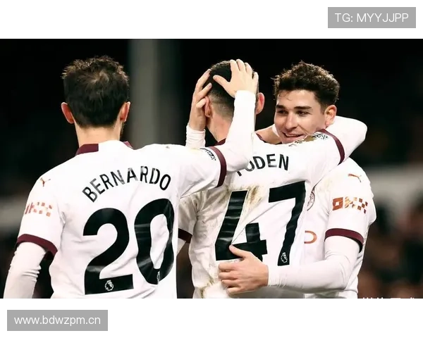 阿尔瓦雷斯的团队价值如何体现：曼城冠军拼图解析