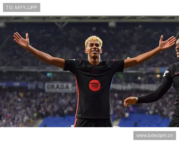 拉明·亚马尔欧洲杯半决赛世界波封神解析