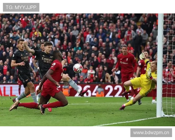 巴黎圣日耳曼中锋缺位，进攻稳定性面临考验