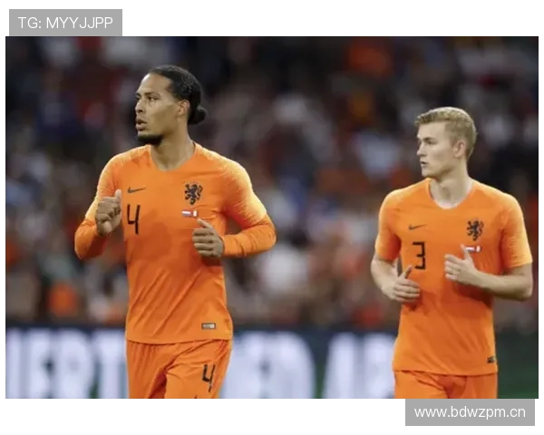 拉莫斯与范迪克防守分散趋势及体系依赖转变 拉莫斯与范迪克防守分散趋势及体系依赖转变